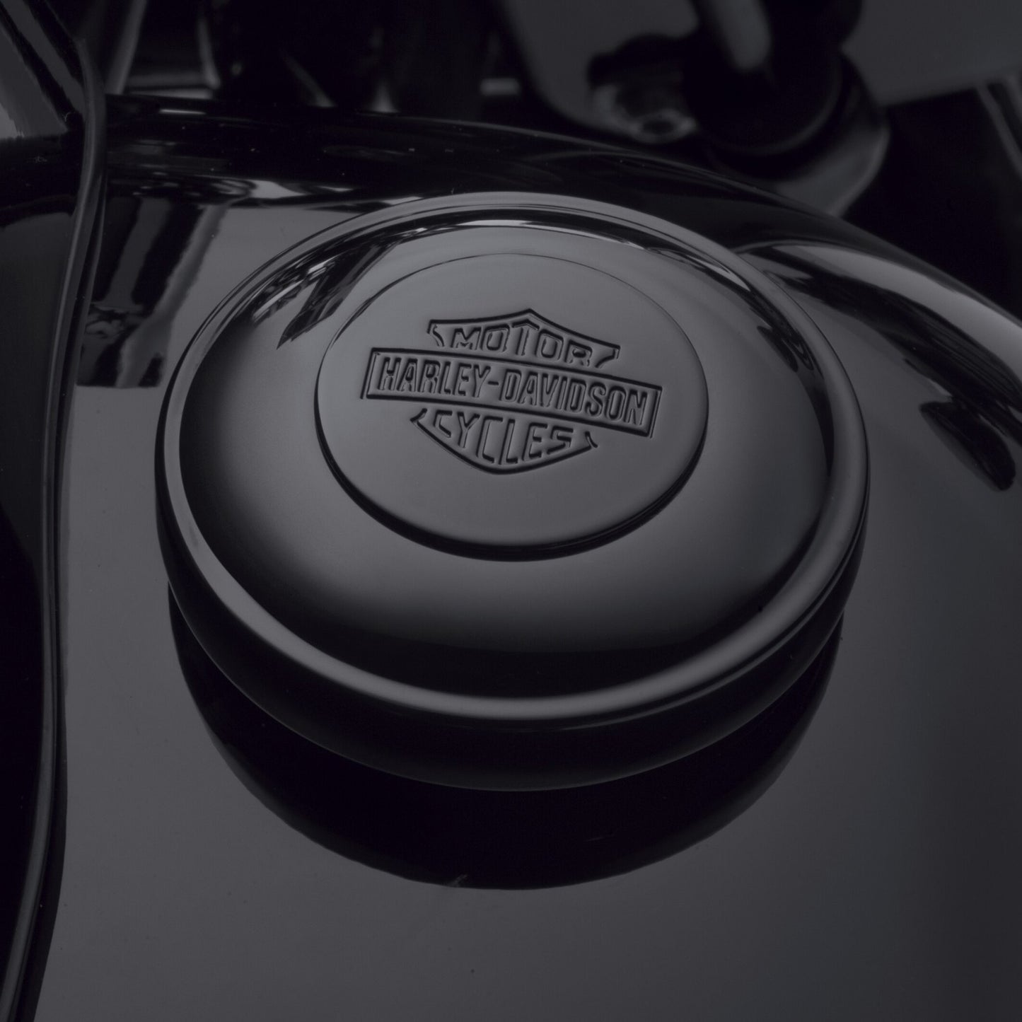 Harley-Davidson Selbstschliessender Tankdeckel mit Bar & Shield Logo schwarz